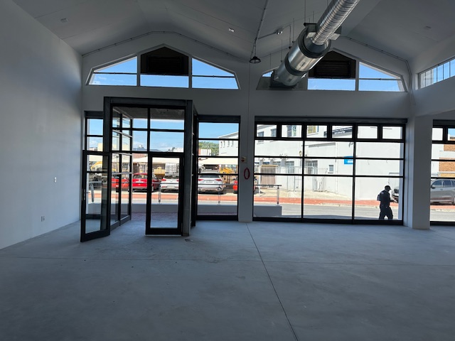 To Let commercial Property for Rent in Maitland Western Cape